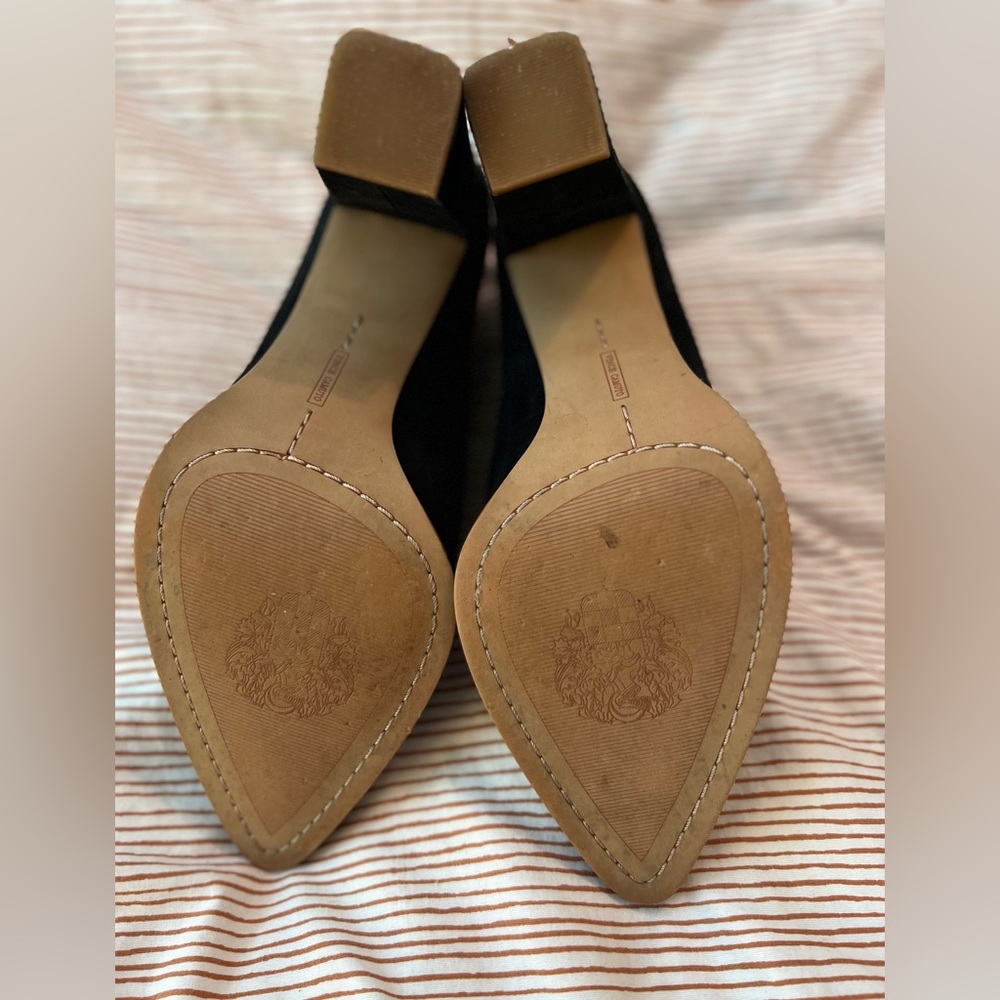 Vince Camuto Bootie Cutouts - Barely Worn, Genuin… - image 4